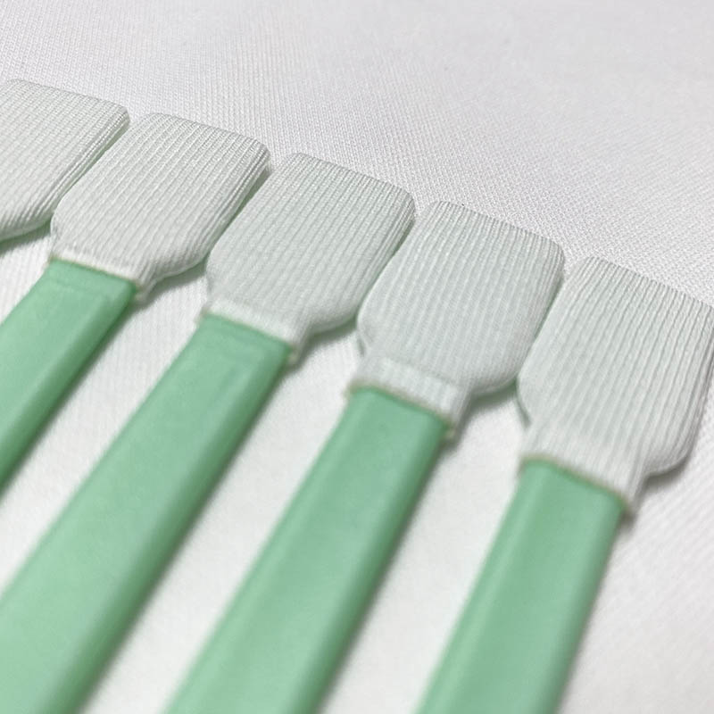 Cleanroom swabs for industrial